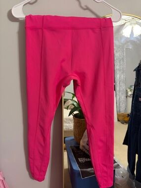 BuffBunny Hot Pink Active Leggings
